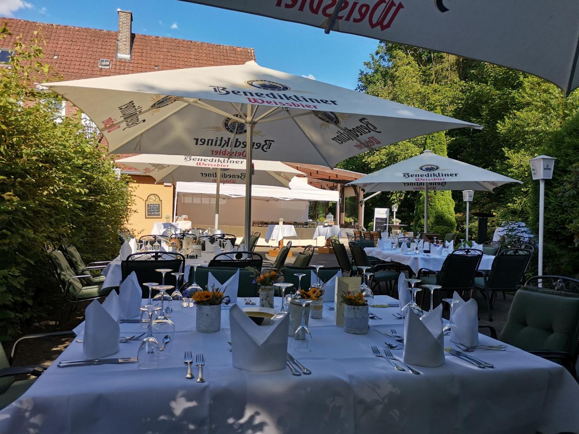 Hotel Holter Schlosskrug Schloß Holte-Stukenbrock Dış mekan fotoğraf